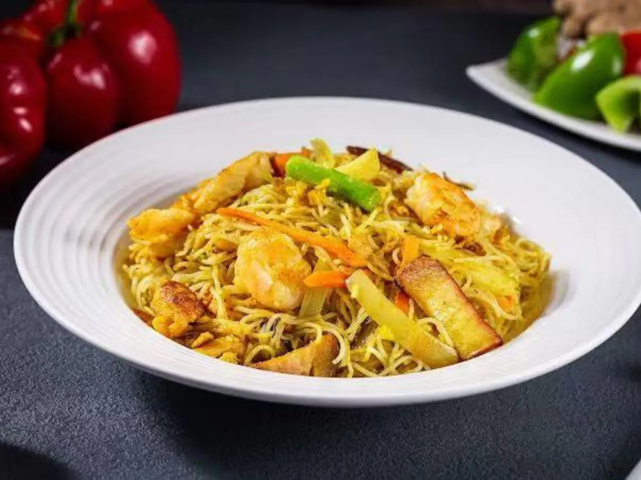 Spicy curry rice vermicelli with shrimp and chicken at New Canton Restaurant, a Chinese Restaurant in San Carlos